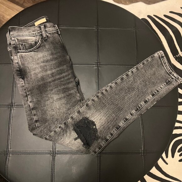 Anthropologie Pilcro‎ Distressed Slim Boyfriend Jean Black size 26 waist - Picture 7 of 11